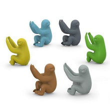Load image into Gallery viewer, TRUE ZOO SOCIAL CLIMBERS SLOTH WINE MARKERS BY FRED 6PK
